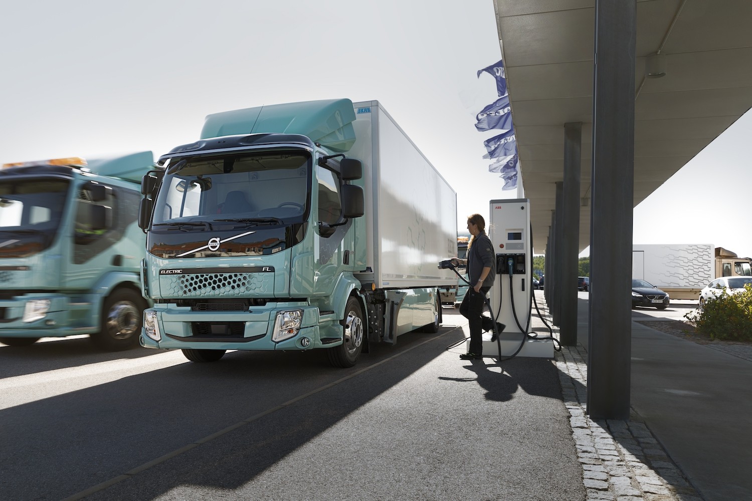 Volvo Trucks - Elektro-Fahrzeuge - Beratung bei Umstieg auf Elektrofahrzeuge - voltmeister
